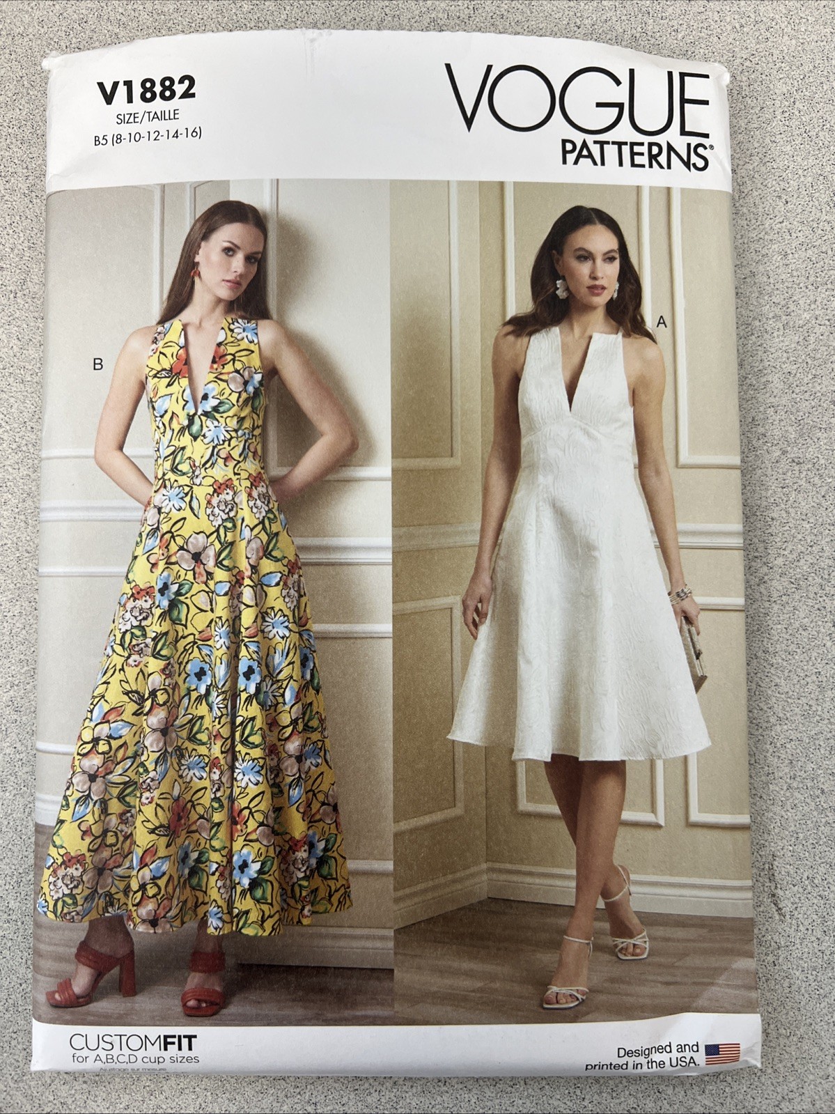 UNCUT  Vogue V1882 Misses V-Neck Dress B5 (8-10-12-14-16) Sewing Pattern