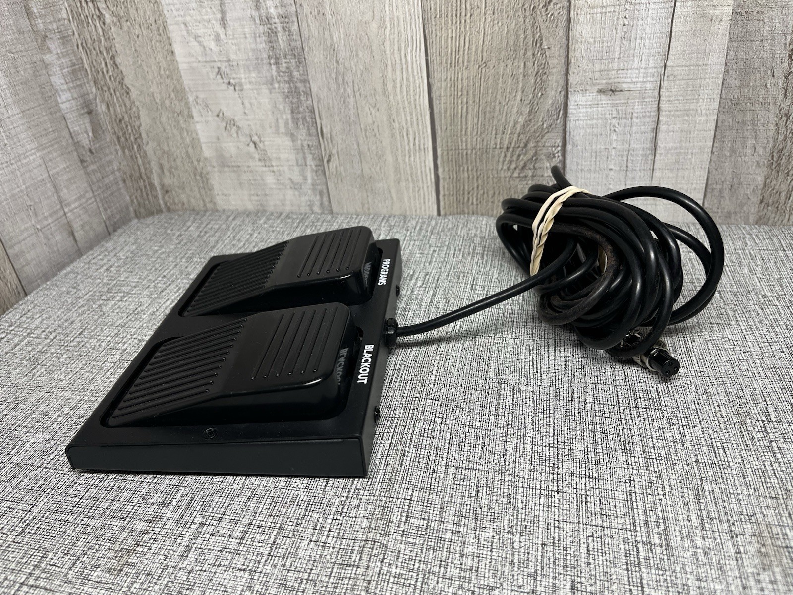 2 BAR FLEX T FOOT SWITCH DJ PEDAL PROGRAMS BLACKOUT