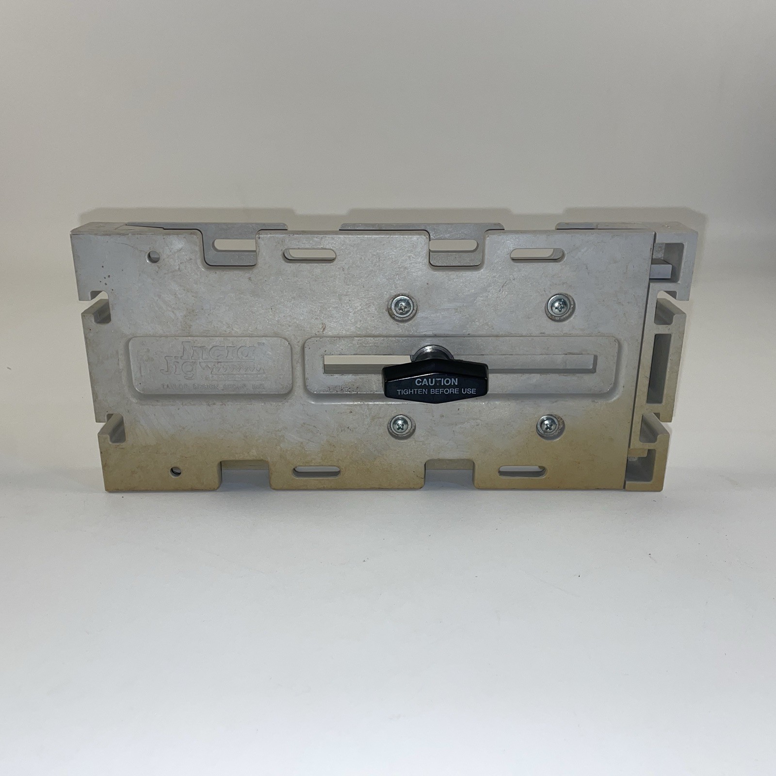 Incra Jig Universal Precision Positioning Jig.