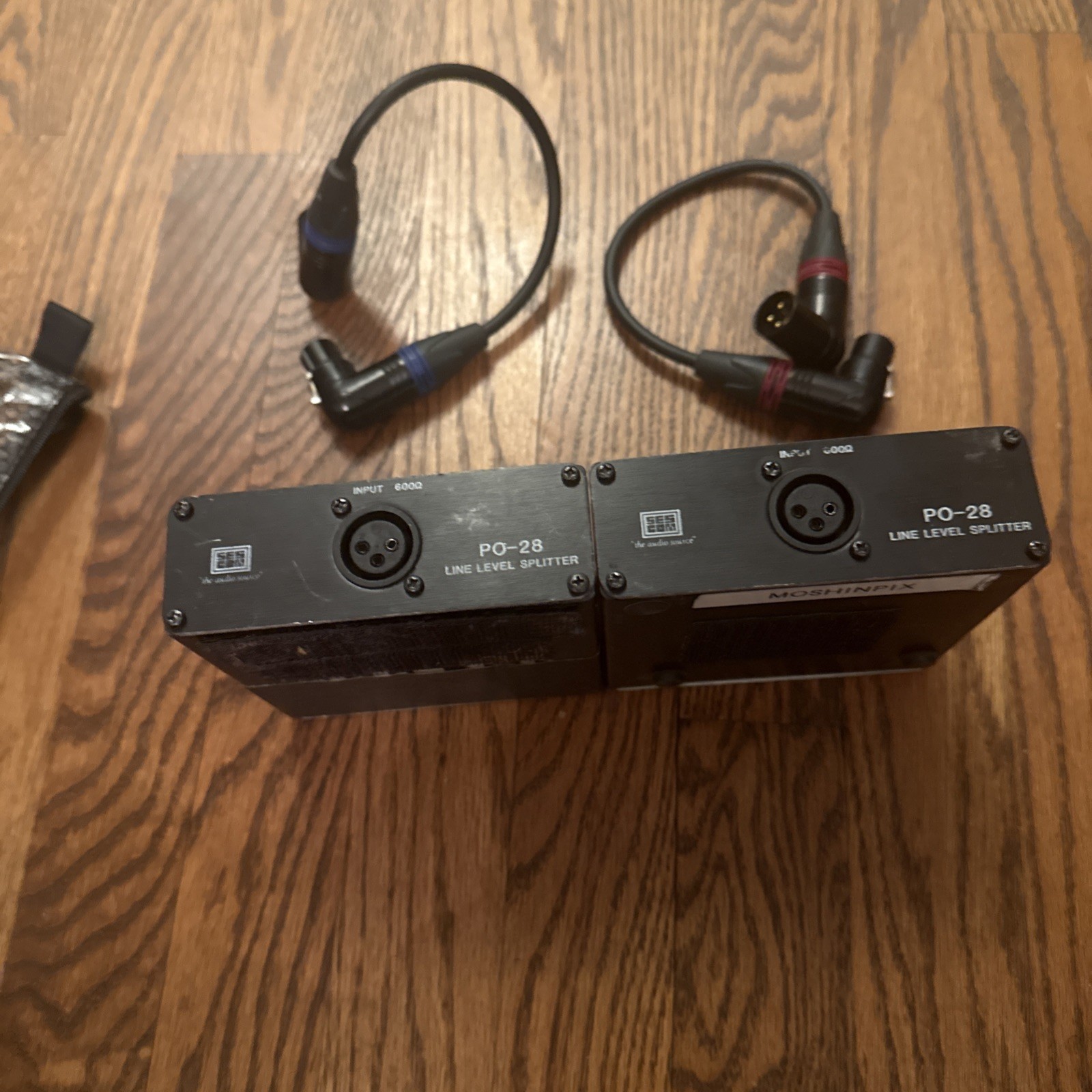 2 Sescom PO-28 line level splitters