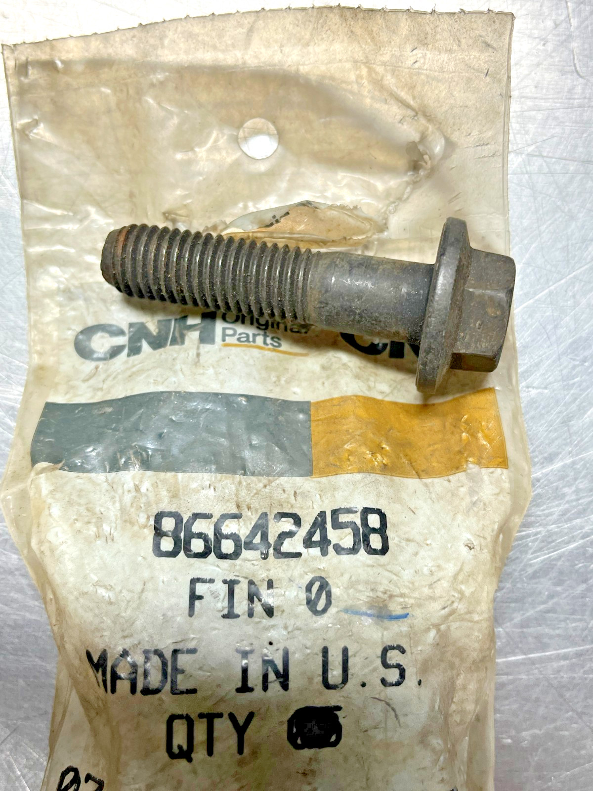 86642458 Genuine OEM Case IH CNH BOLT