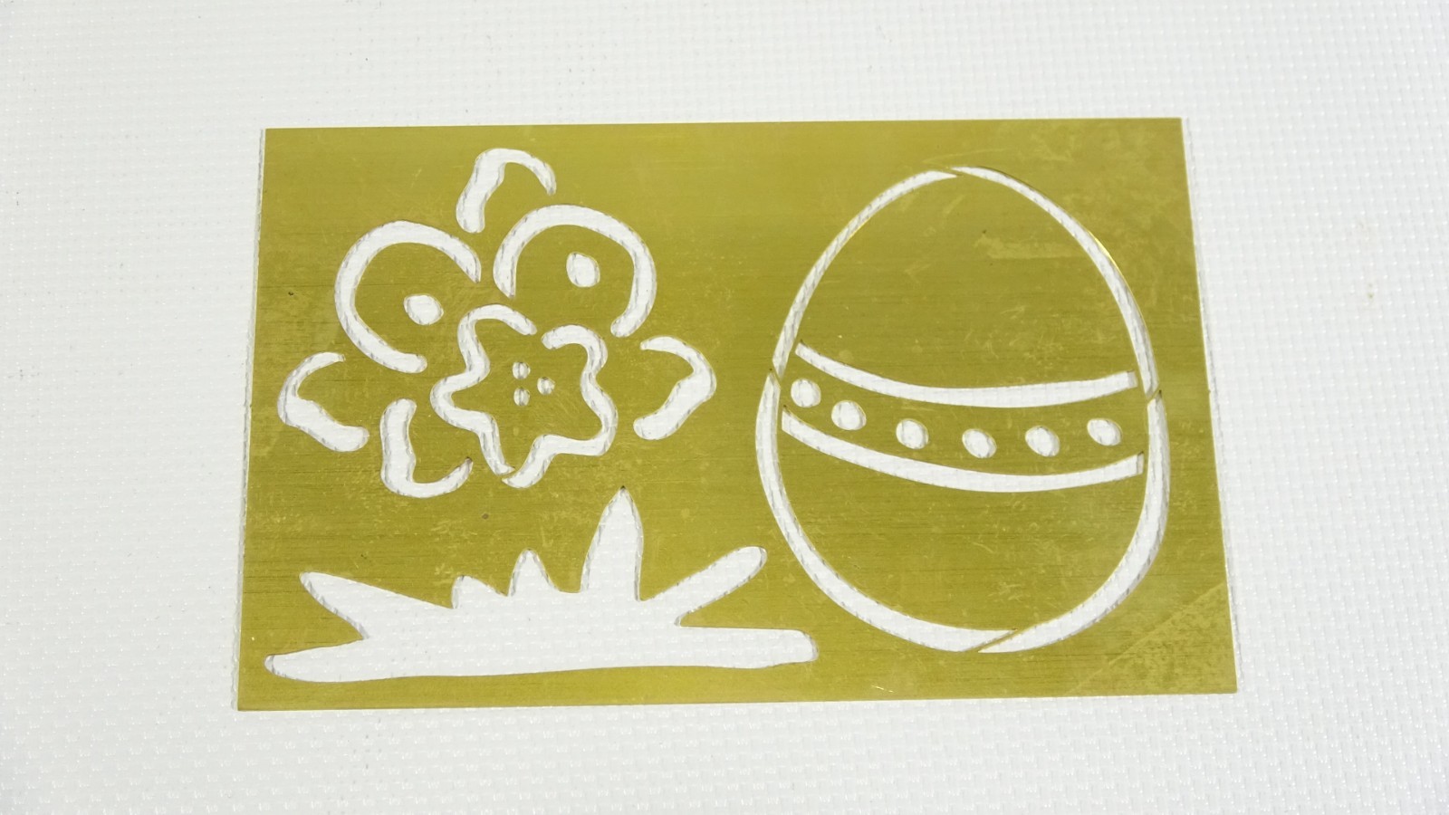 Egg & Flower 2006 Lasting Impressions Embossing & Stenciling - L9397