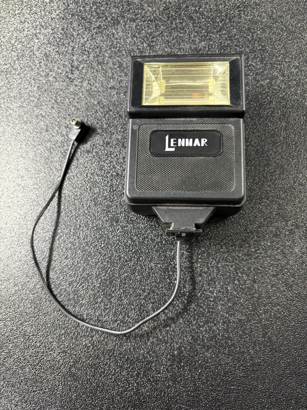 Lenmar EF-32 Electronic Flash Unit Camera Sync Cord Tested Working