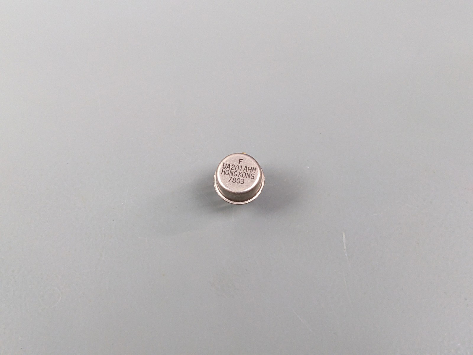 (2) Fairchild UA201AHM OP AMP ICs