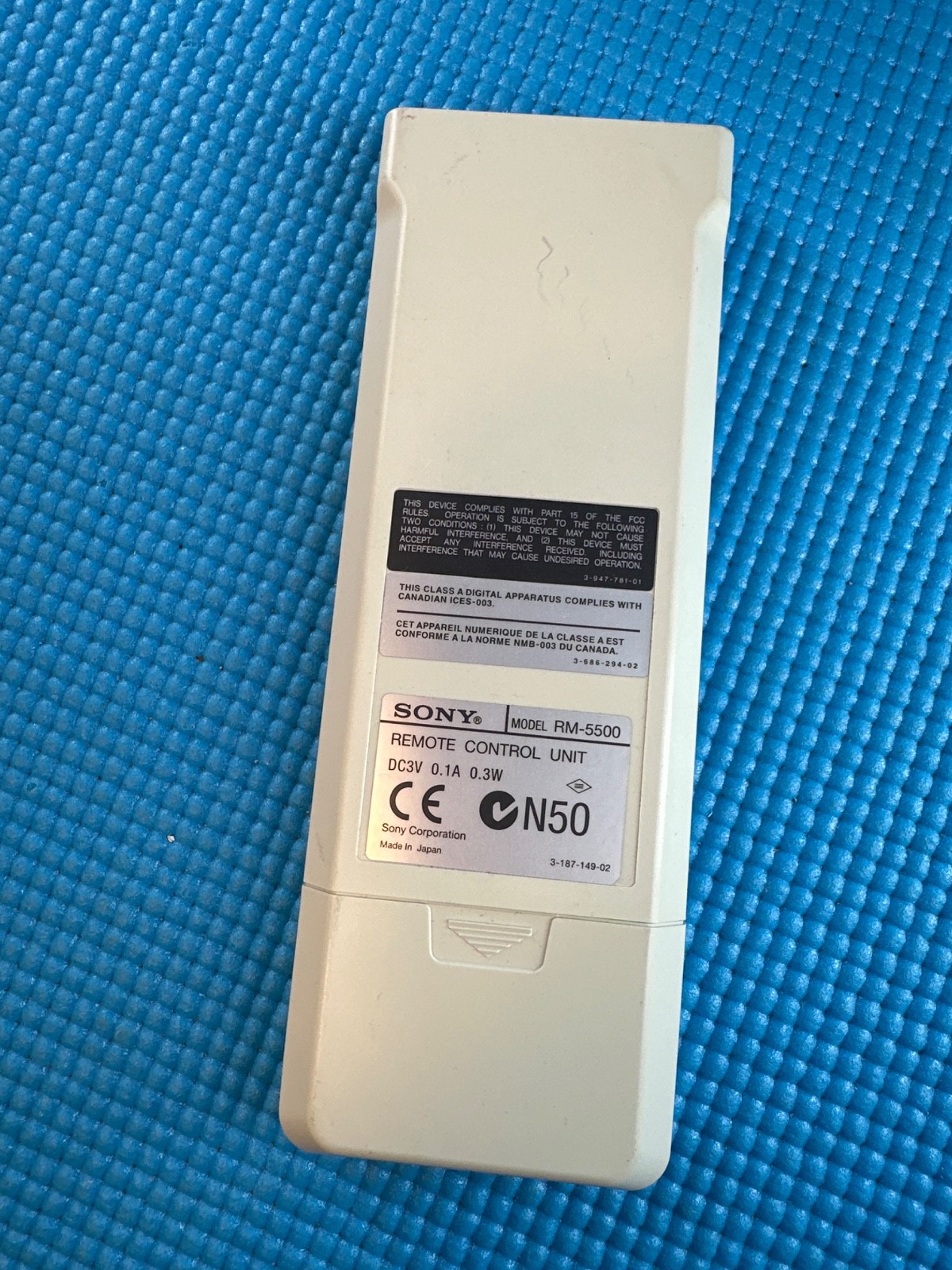 Sony remote control unit RM – 5500