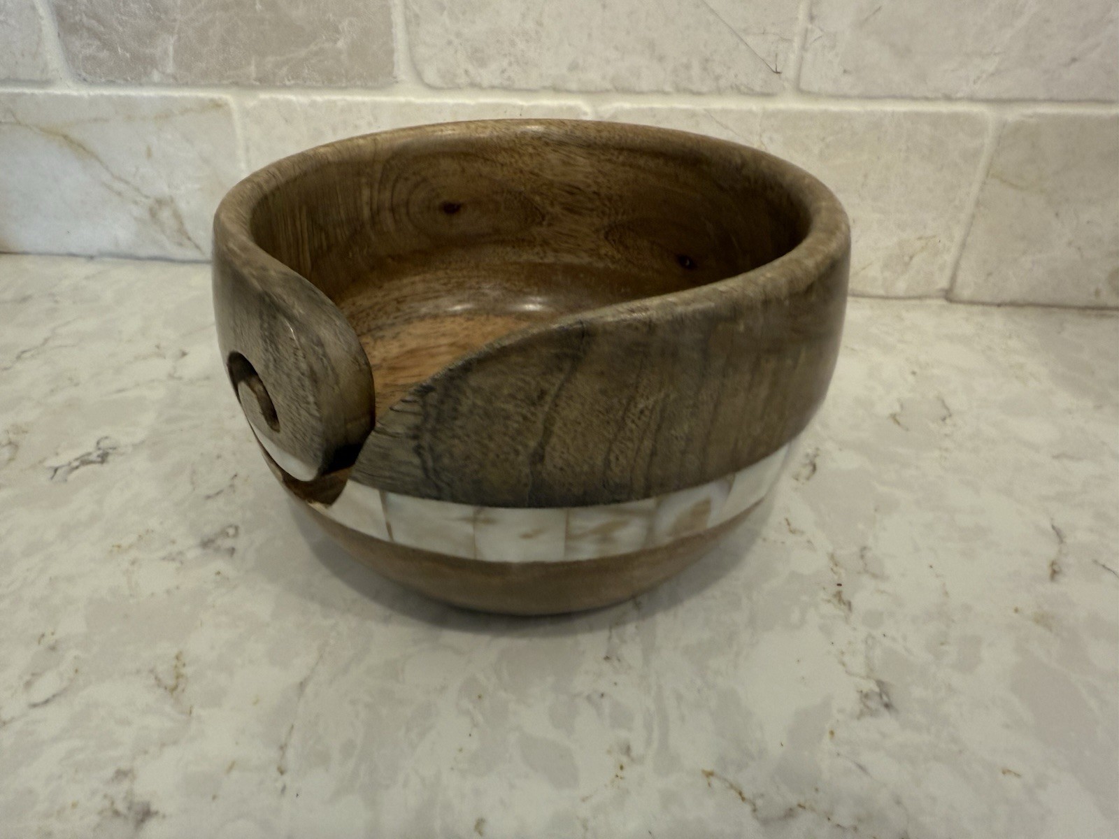 NEW MANGO WOOD YARN BOWL W/ MOTHER OF PEARL INLAY / LOOPS & THREADS KNIT CROCHET