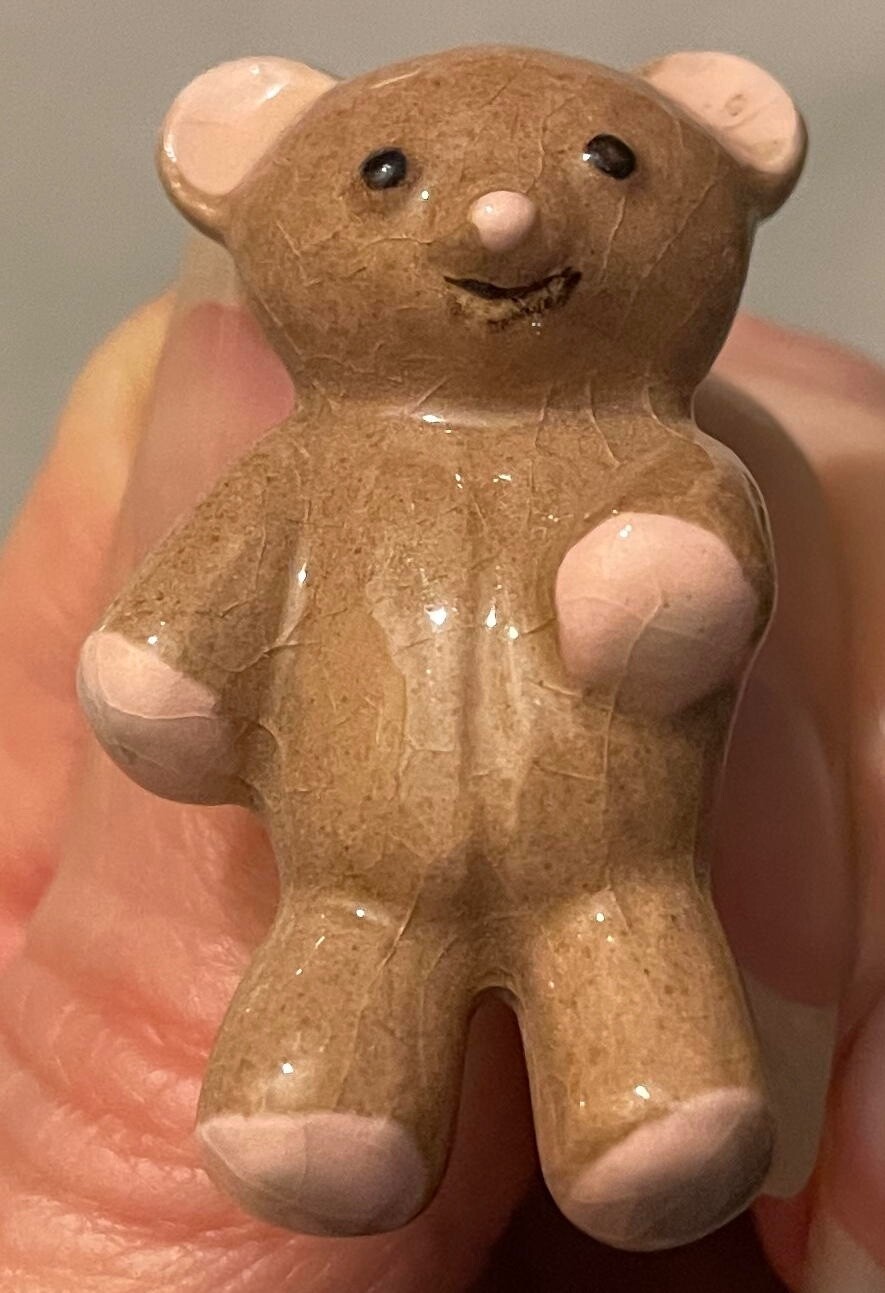 TEDDY BEAR Pin, approx. ¾"x 1 ½"