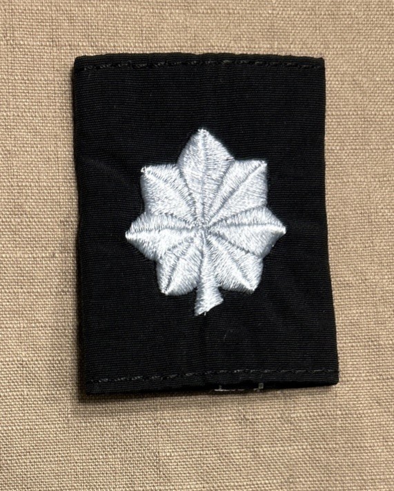 US Navy CDR/O5 Rank Black Slip-On Commander USN