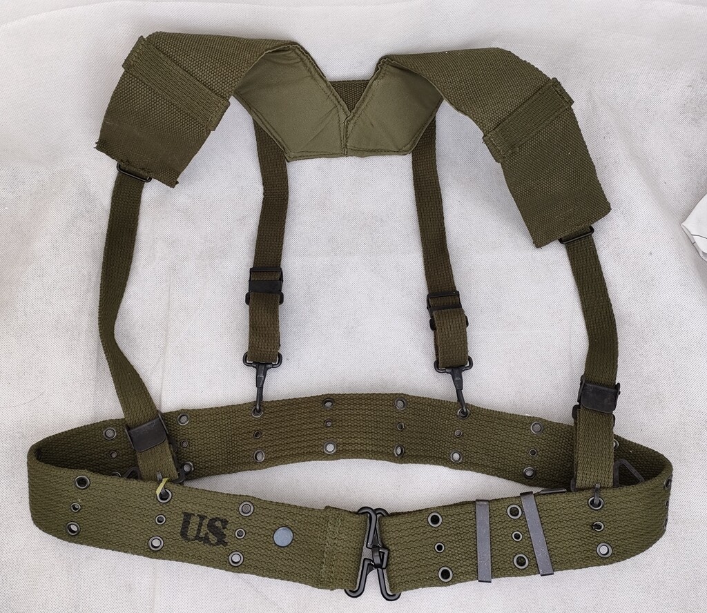 VIETNAM WAR US ARMY M1956 COMBAT FIELD EQUIPMENT SUSPENDERS WITH BELT FULL SET