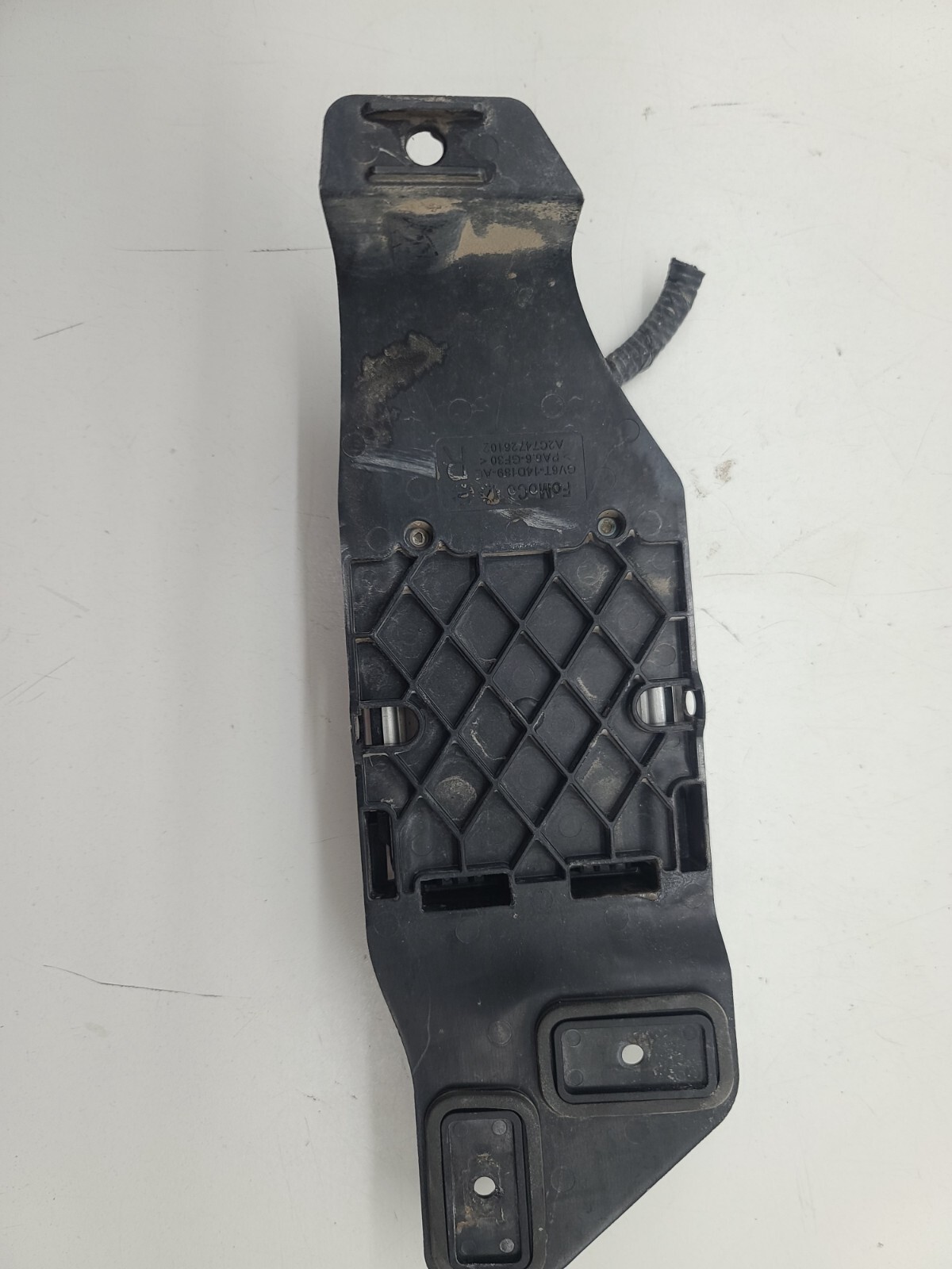 2016 - 2019 FORD ESCAPE RH (passanger side) Blind Spot Sensor W/ Bracket