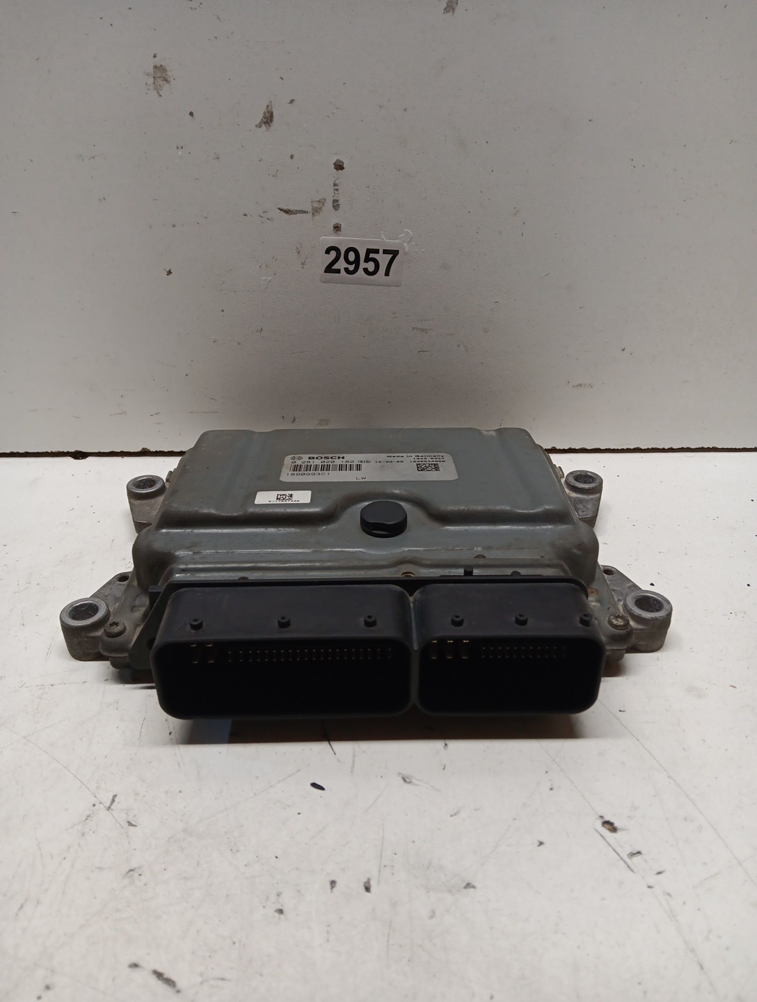 Bosch DPF Control Module 1890993C1, 0281020182 #2957