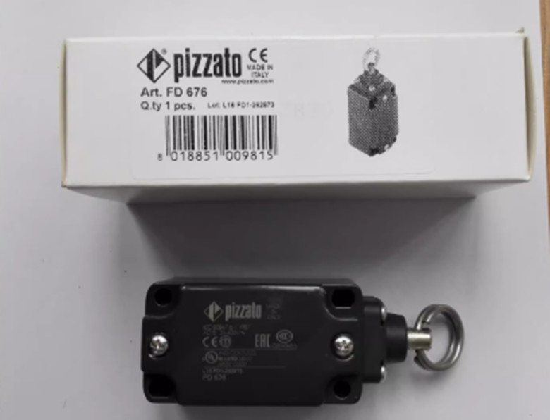Pizzato Pull rope switch FD 676