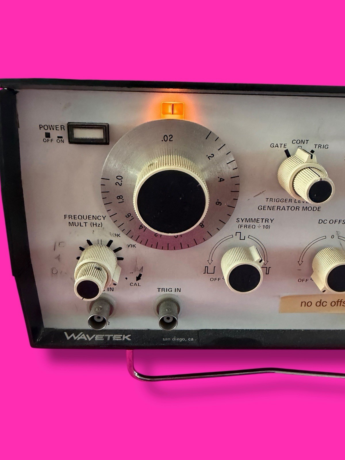 WAVETEK 143 FUNCTION SIGNAL GENERATOR 20MHZ UNIT ONLY