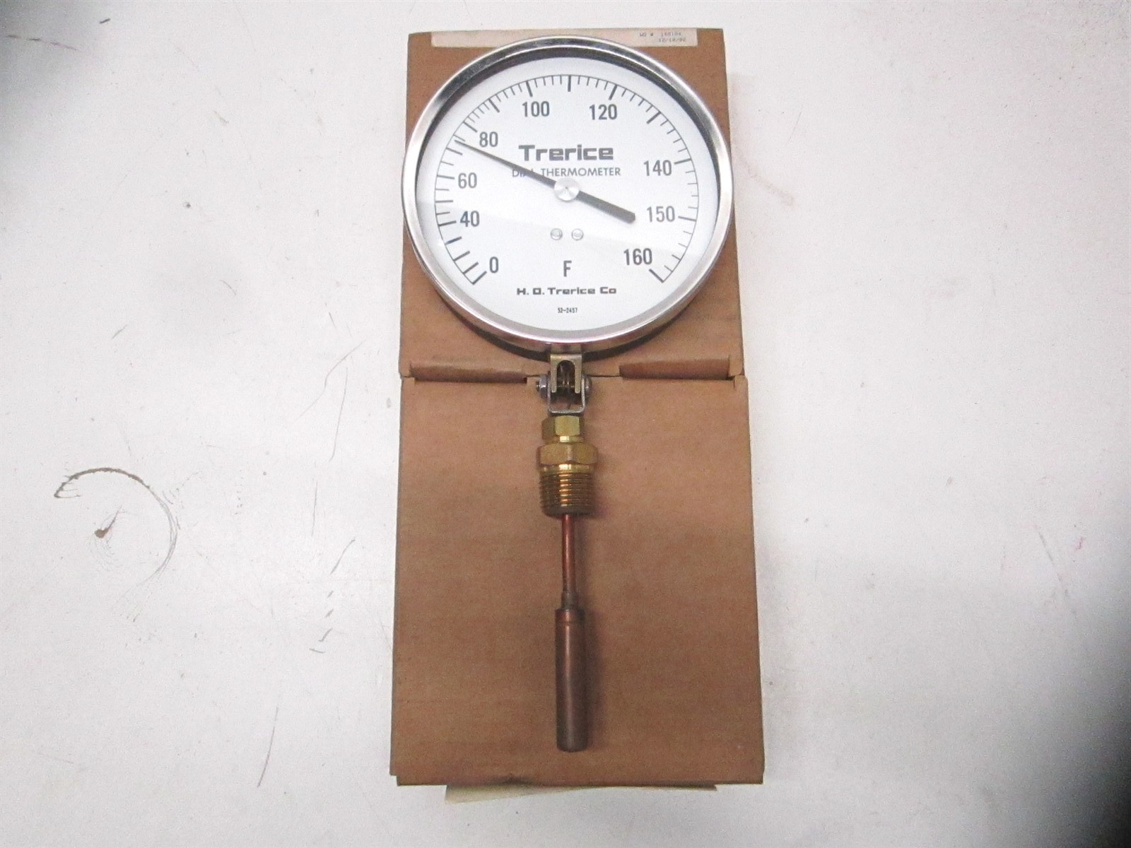 Trerice (V80445065B31) 4-1/2" Dial 0-160F Adjustable Vapor Actuated Thermometer