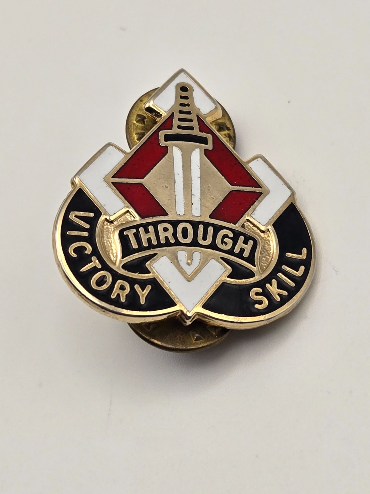 Vintage Army DUI Pin - "Victory Through Skill" Maneuver Support Center