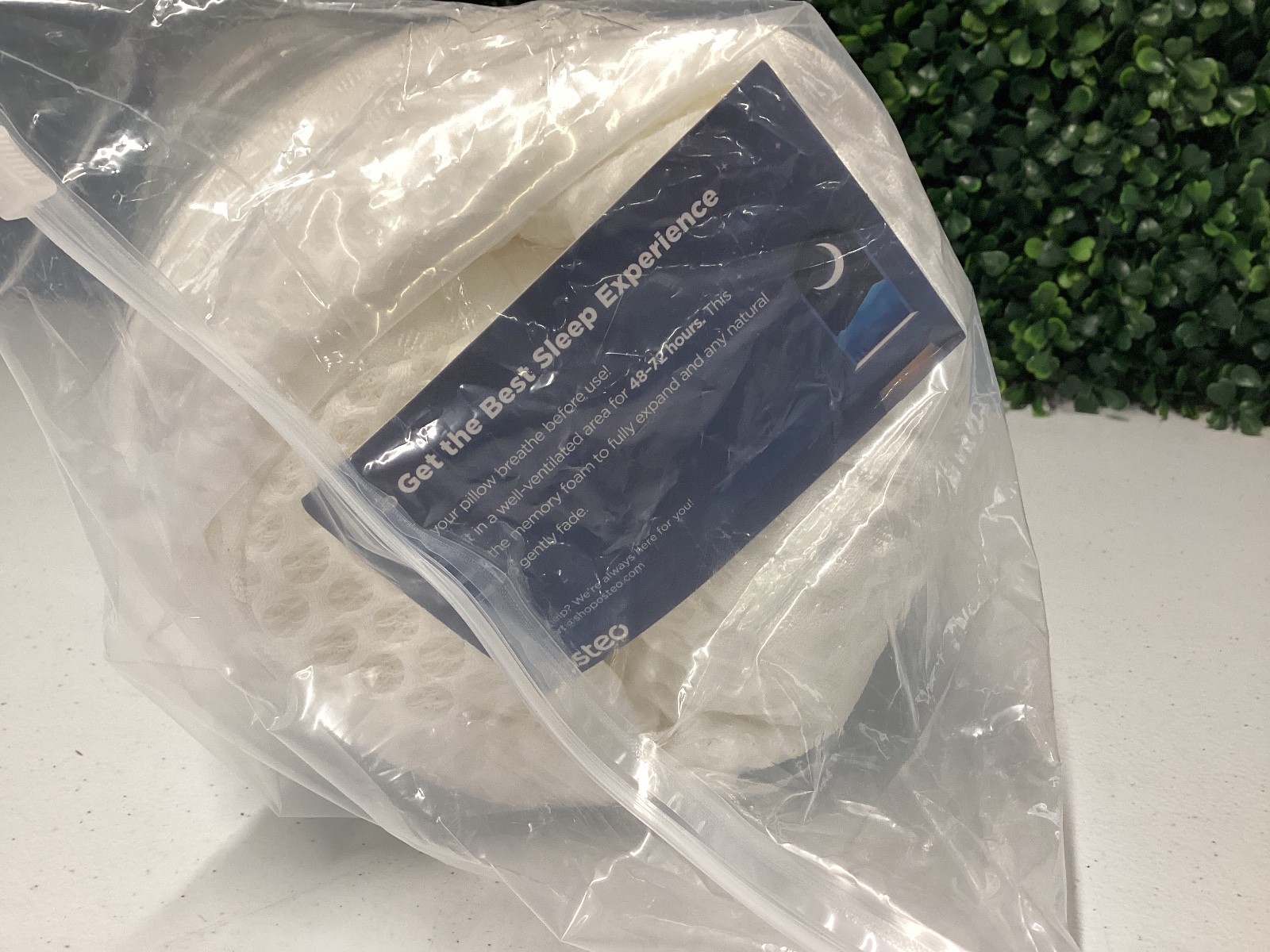 Osteo Bed Pillow Ergonomic White