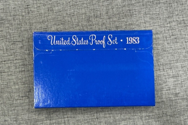 1983 U.S. Mint Proof Set in Original Box