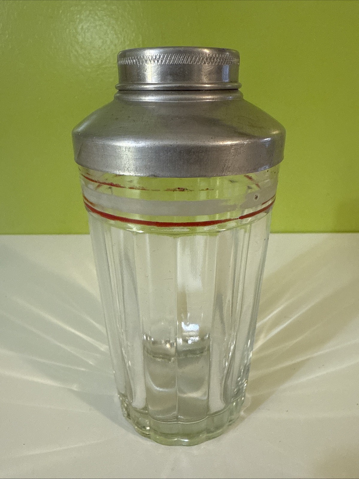Vintage Cocktail Shaker Ribbed Glass Art Deco Painted Red White Rings Lid 6”