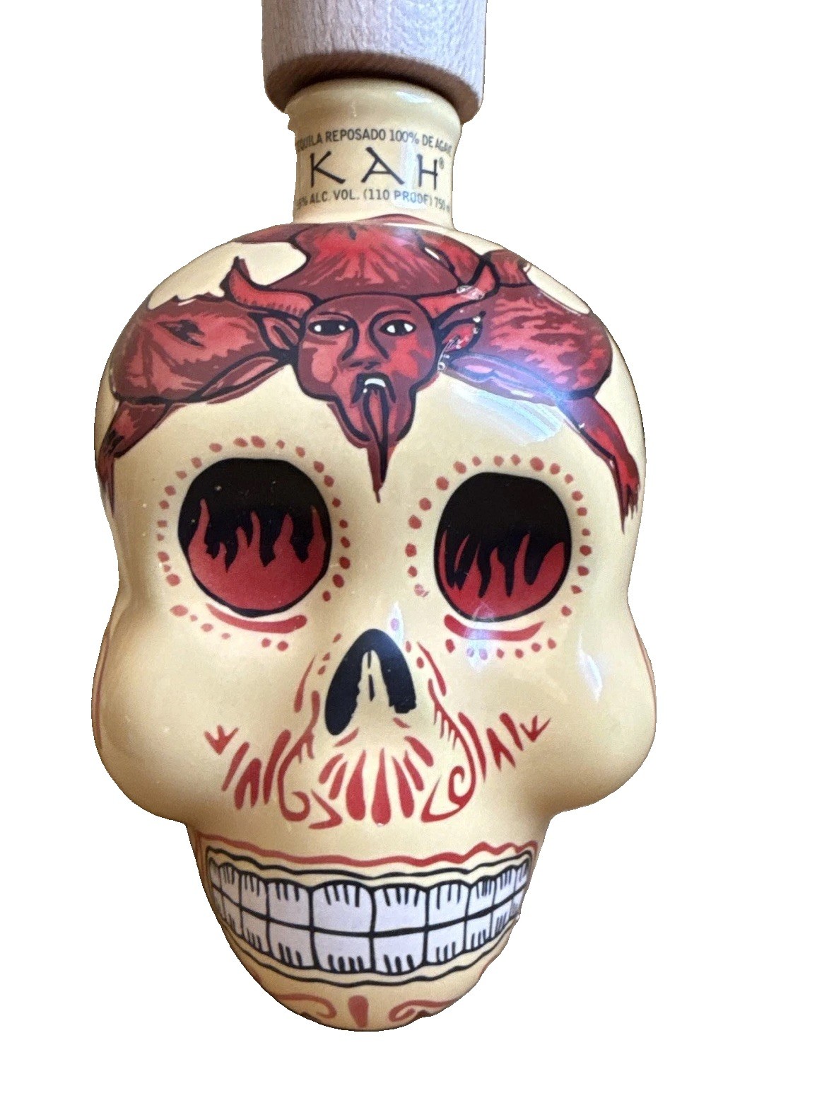 KAH Tequila Reposado Skull-Shaped Ceramic Liquor Bottle, Beige