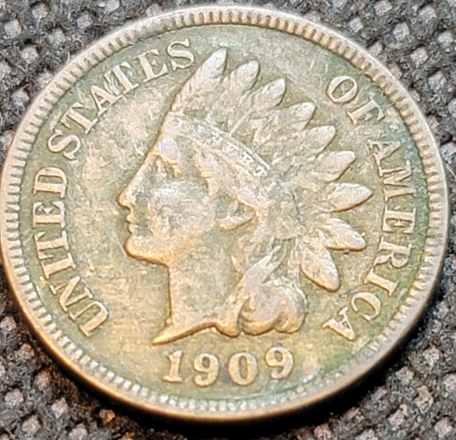 BETTER GRADE 1909 INDIAN CENT  L2051