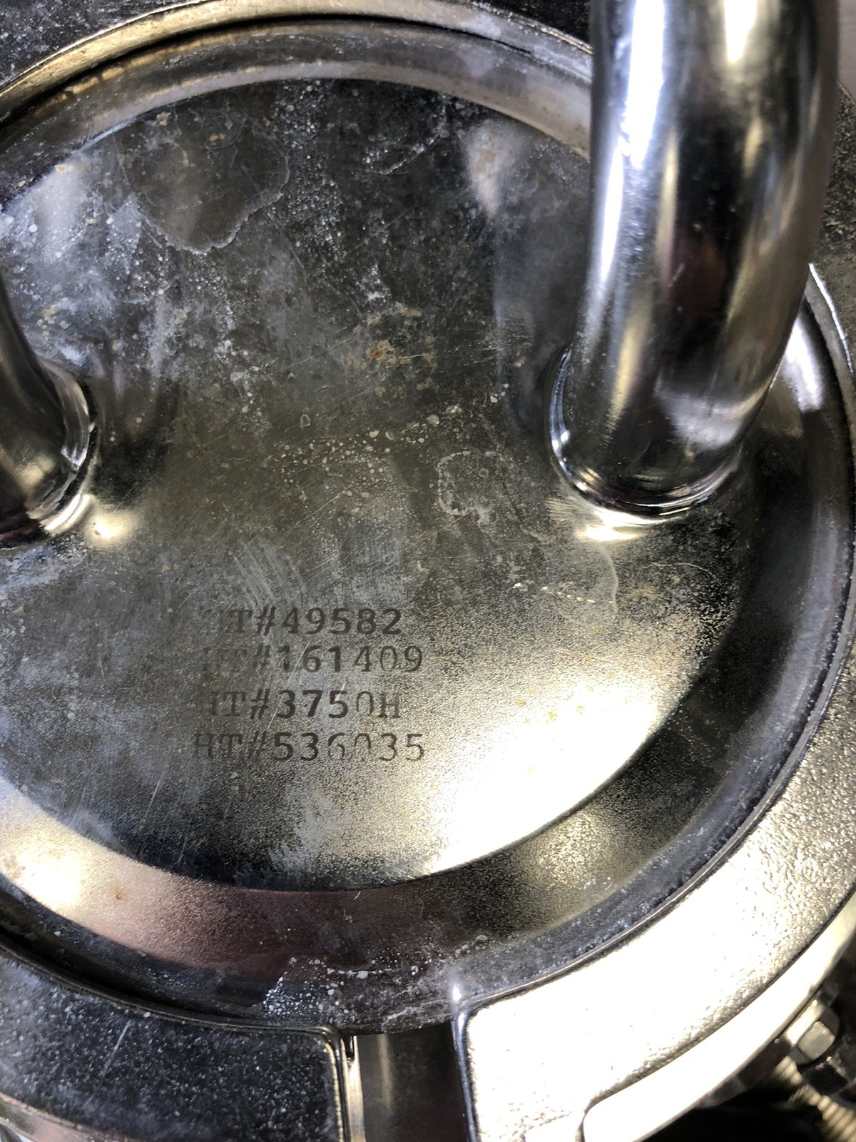 Sanitary sight flow indicator with inductive proximity sensors