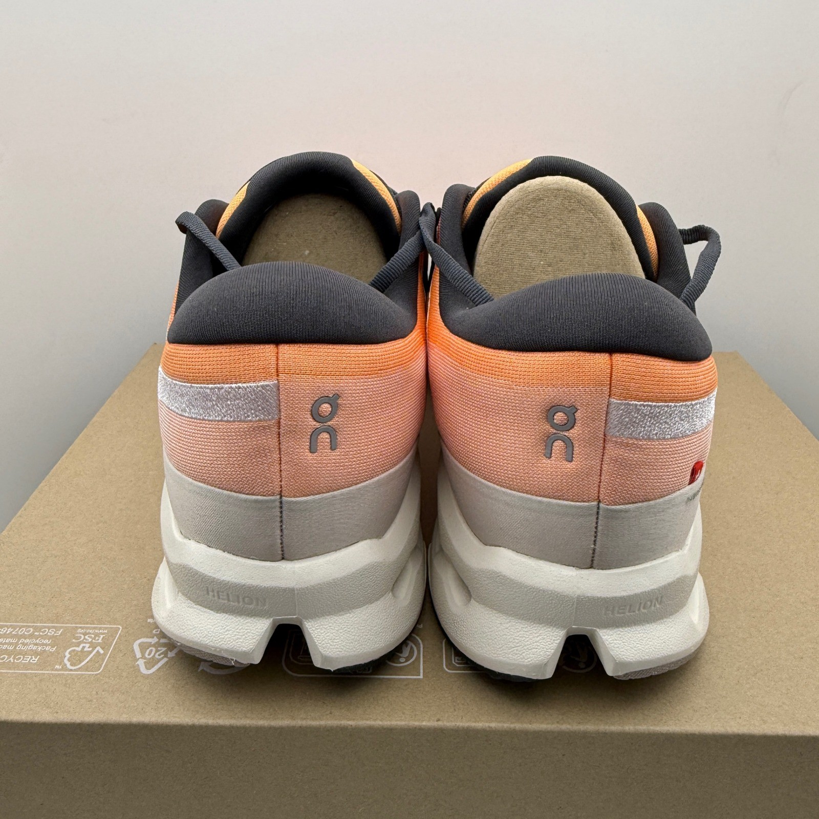 On Cloudsurfer 2 Tangerine Ivory Running Shoes Men's Size 12.5 US Athletic