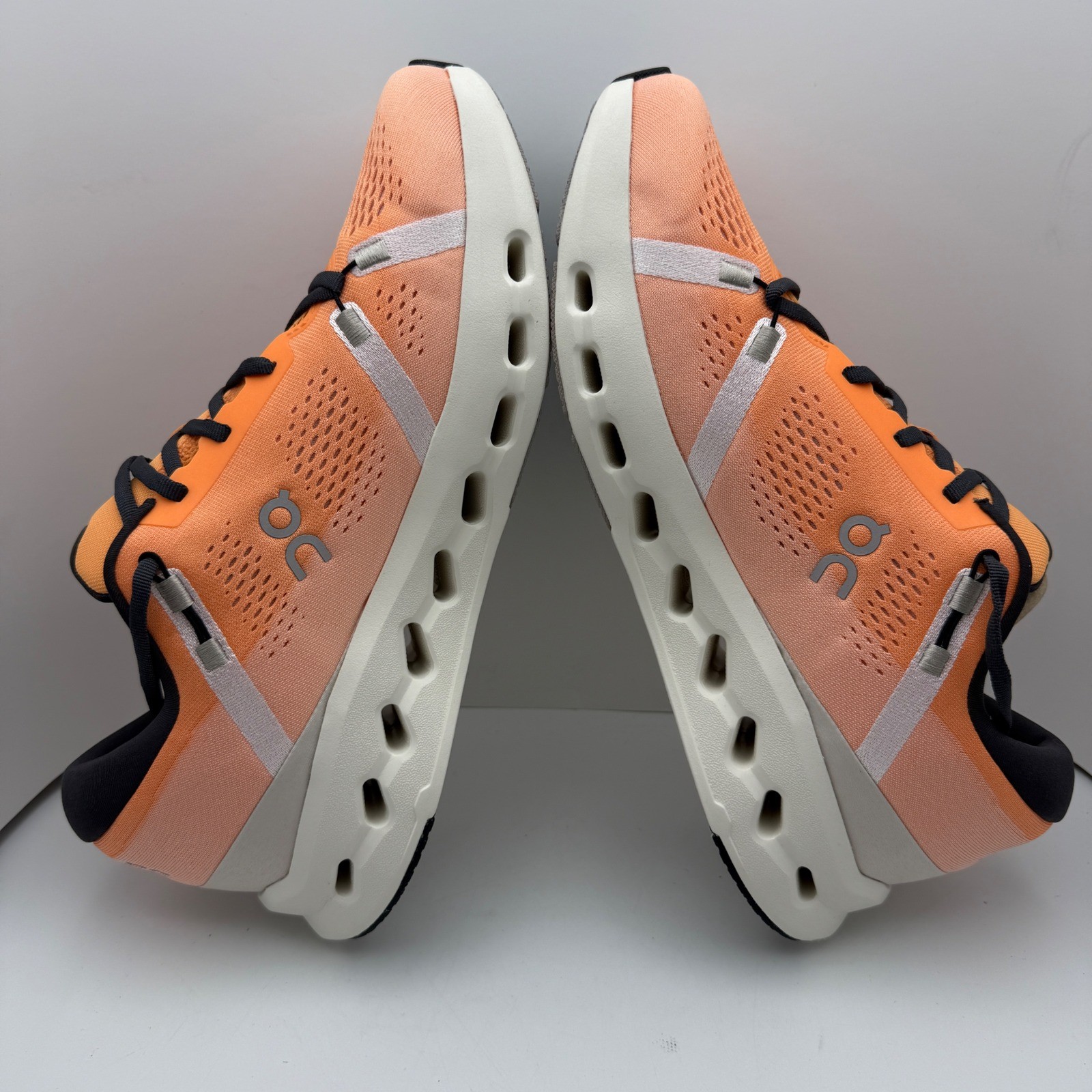 On Cloudsurfer 2 Tangerine Ivory Running Shoes Men's Size 12.5 US Athletic