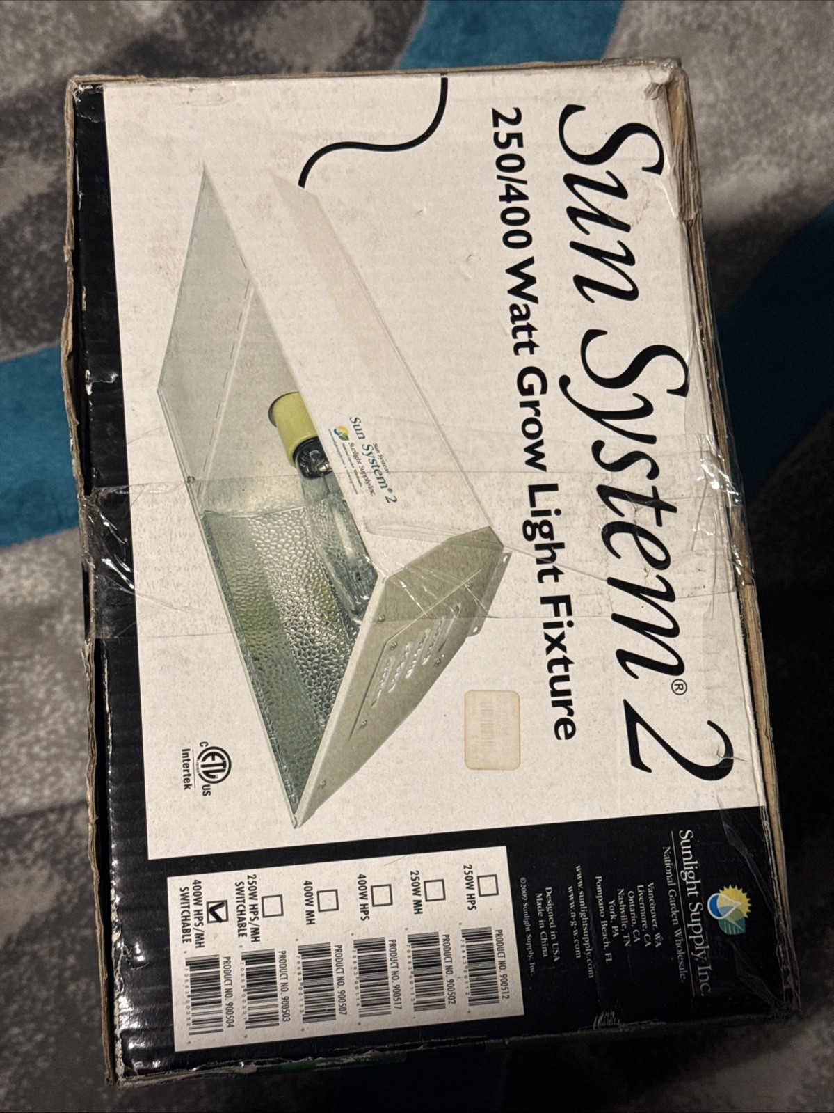 Sun Systems 250 / 400 W HPS / MH Switchable Grow Light Fixture 900504 Open Box