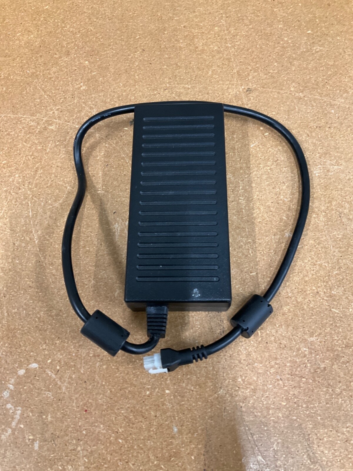TDK-LAMBDA DESKTOP AC ADAPTER 250W 100-240V AC 48V 5.208A  DTM250PW480D