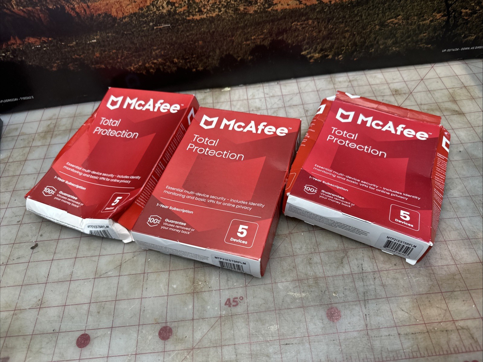 McAfee Total Protection for 5 Users Windows/Mac/Android/iOS/ChromeOS Product Key