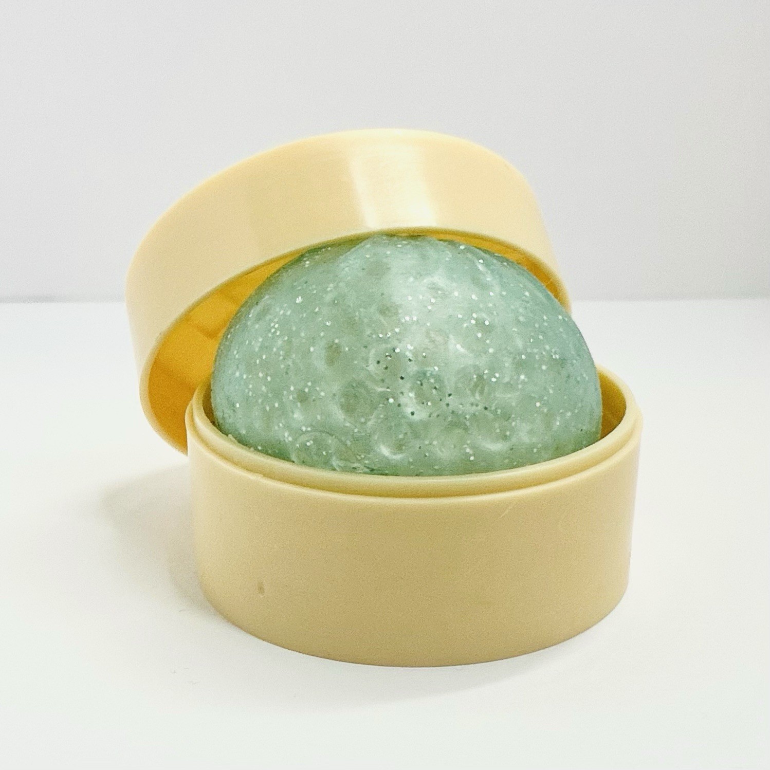 RMS Light Blue Tear-Resistant Gel Squeeze Ball with Beige Plastic Container
