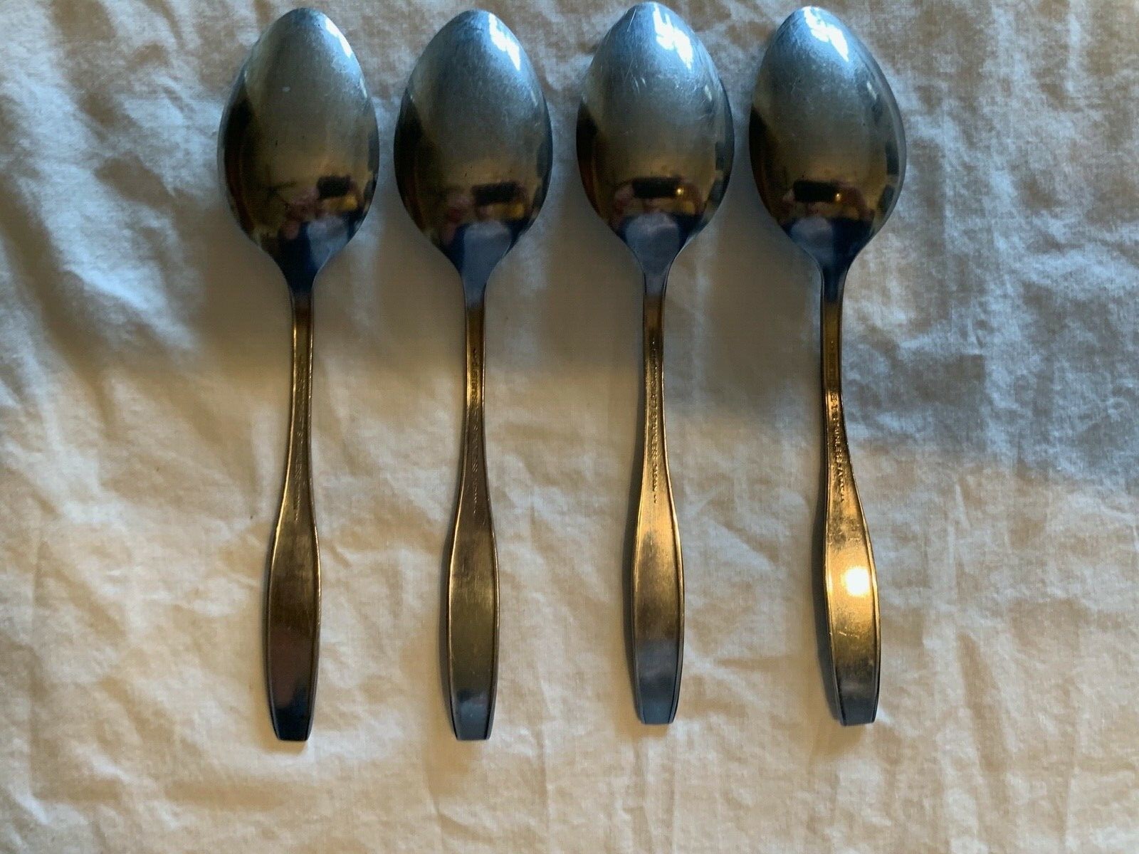 Customcraft "CUS 10" Stainless Textured Handles JAPAN 4 Teaspoons Flatware
