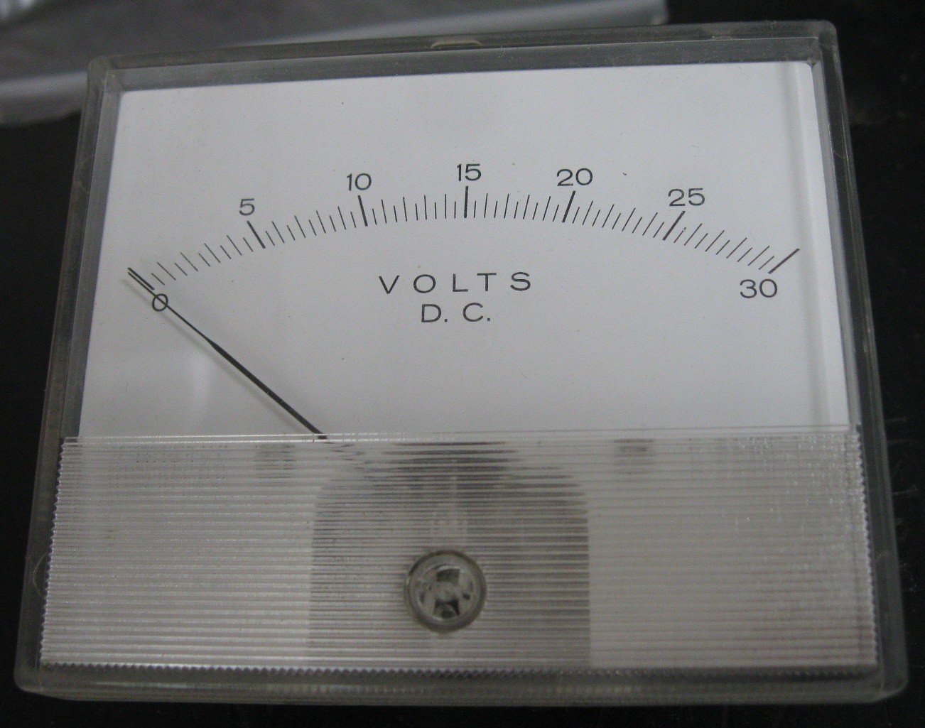 Hoyt Model 2035 Panel Meter DC Volts 0-30