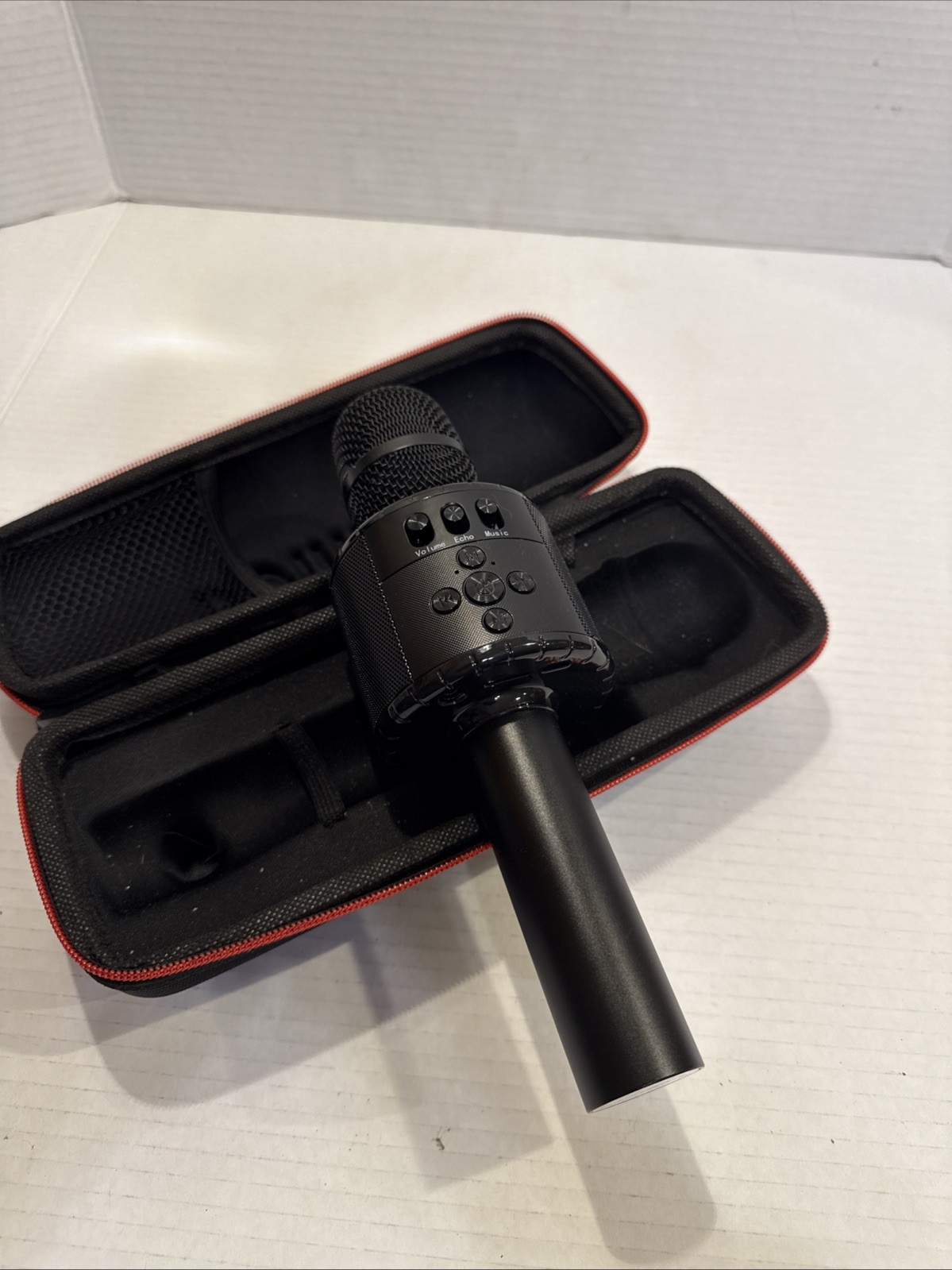 Bonaok Wireless Bluetooth Karaoke Microphone Portable Handheld Speaker Black.