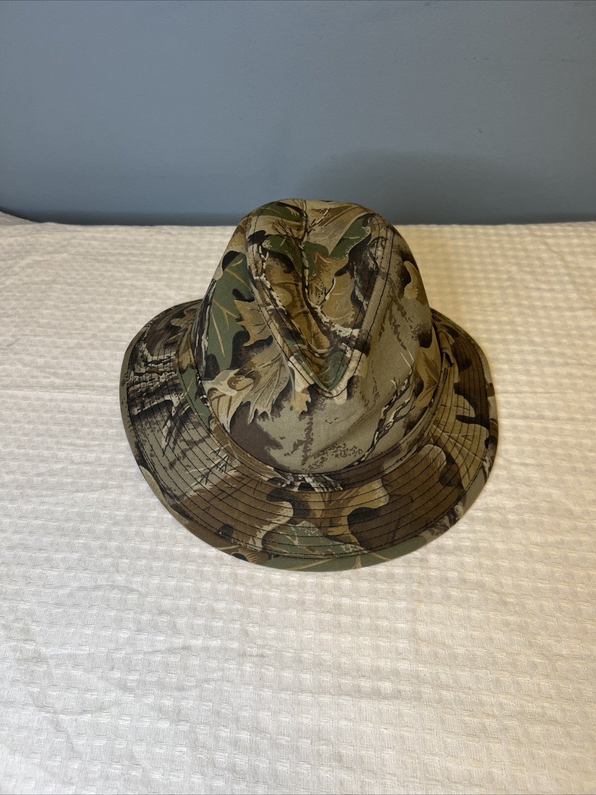 Vintage Whitewater Outdoors Advantage Camo Bucket Hat Hunting US Leaves Brown