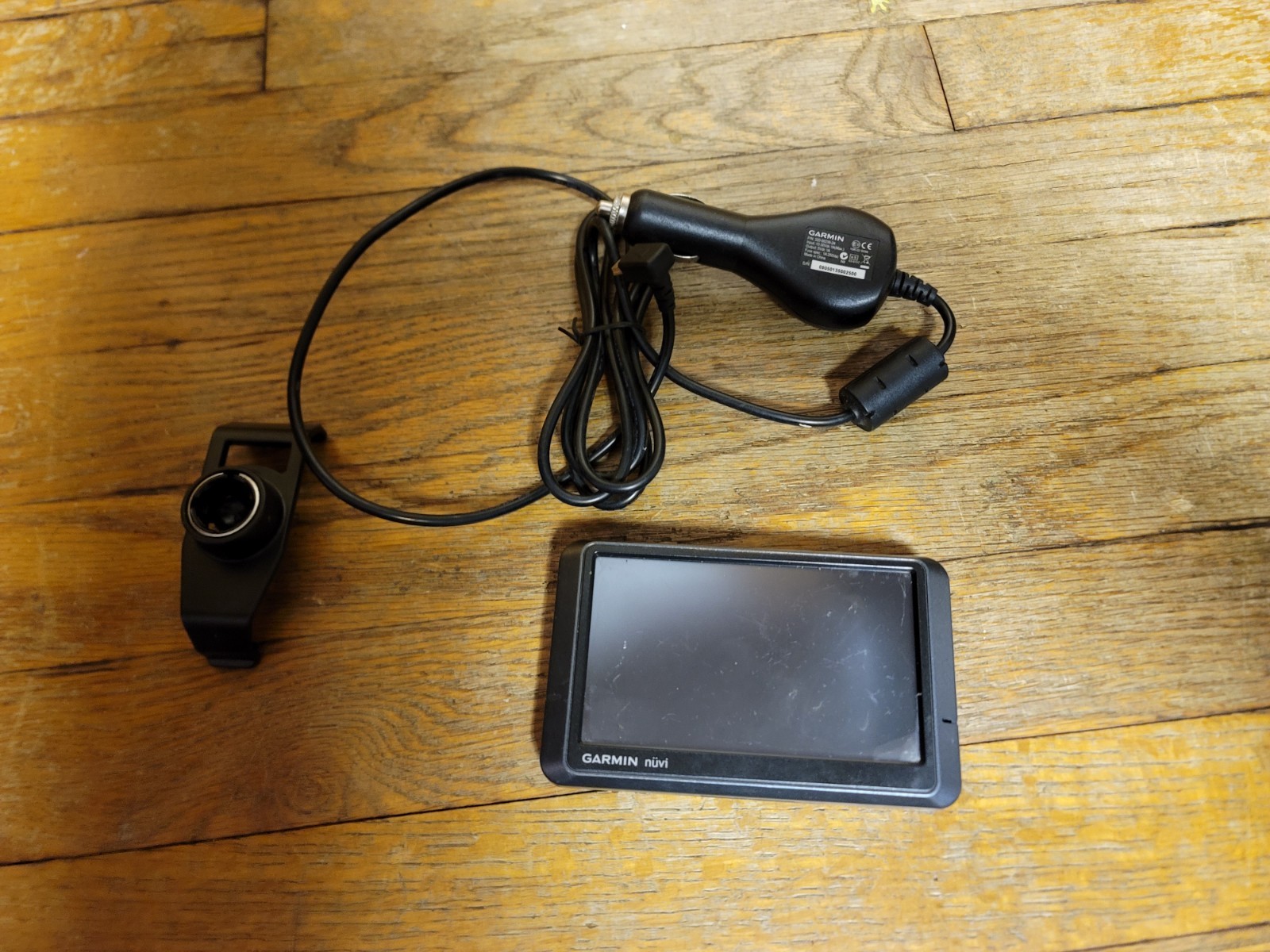 Garmin Nuvi 205W GPS With Charger Black Navigation Portable