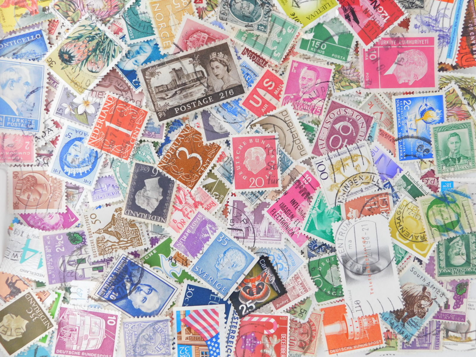 STAMP WORLD WIDE lot off paper 300pc kiloware philatelic used ver2 FREE SHIP