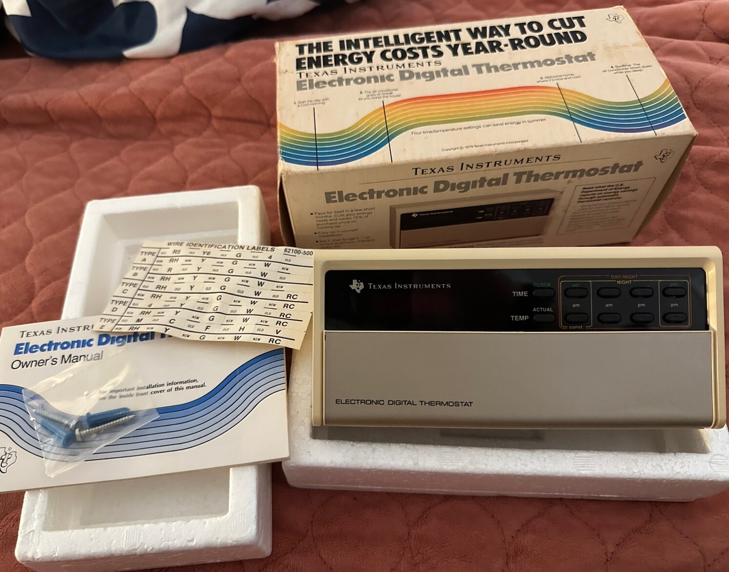 Vintage Texas Instruments Intelligent Electronic Digital Automatic Thermostat TI