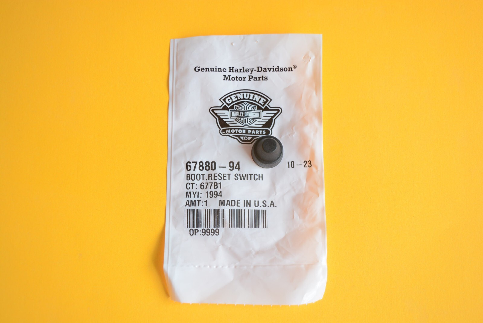 HARLEY NEW OEM TRIP RESET SWITCH BOOT  RUBBER SPEEDO  SPEEDOMETER USA 67880-94