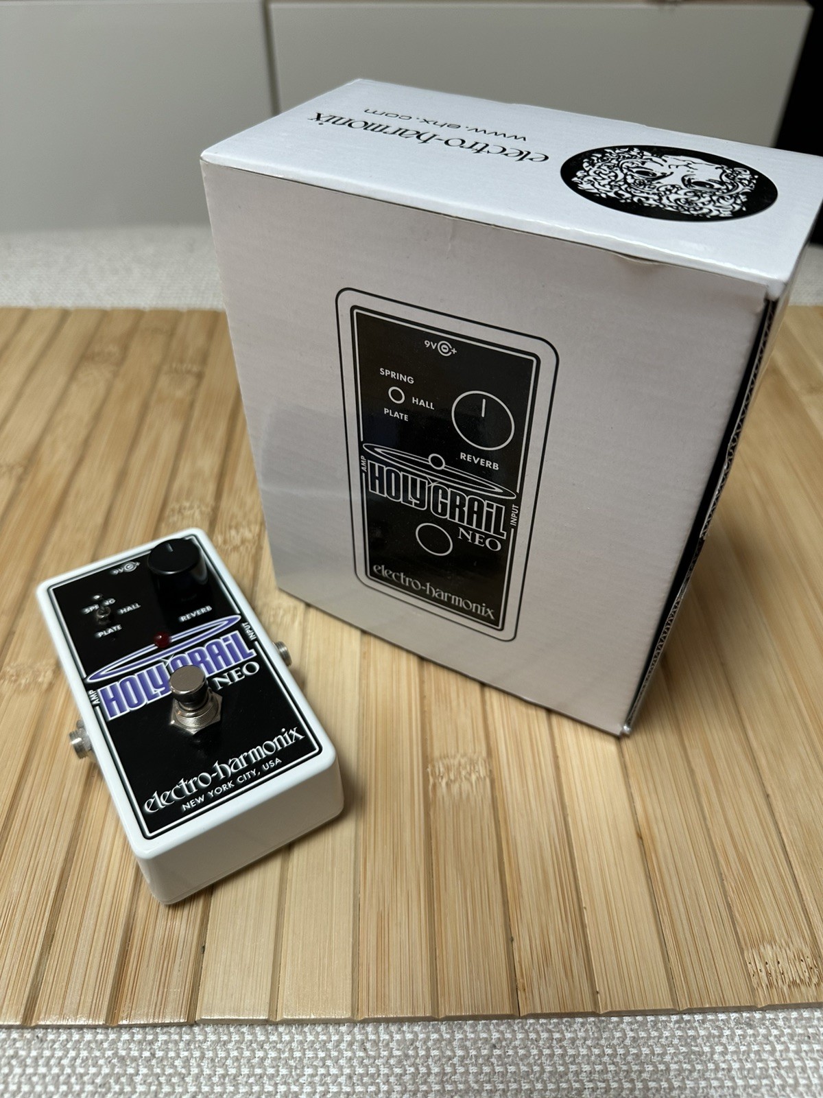Used Electro-Harmonix EHX Holy Grail Neo Reverb Guitar Effects Pedal