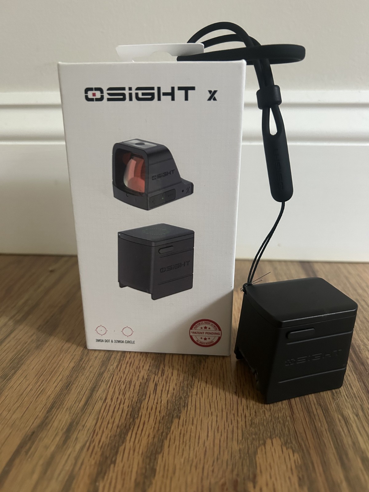 Osight X red dot & EXTRA CHARGING CASE- 3MOA/32MOA Circle ***BARELY USED