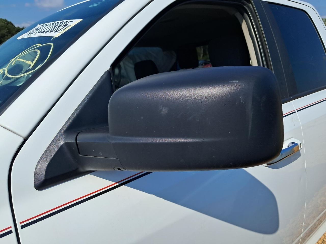 TDODR1500 2018 Glove Box 4797760