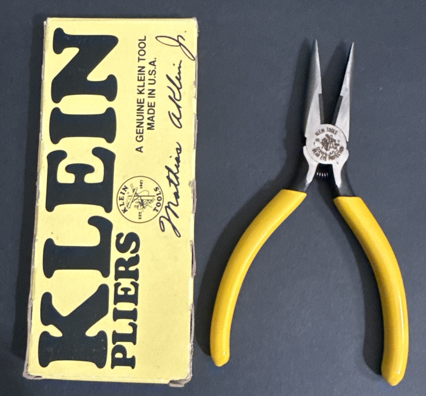 NOS VINTAGE KLEIN TOOLS NEEDLE NOSE PLIERS D203-5C 5-1/2” ORIGINAL BOX NOS