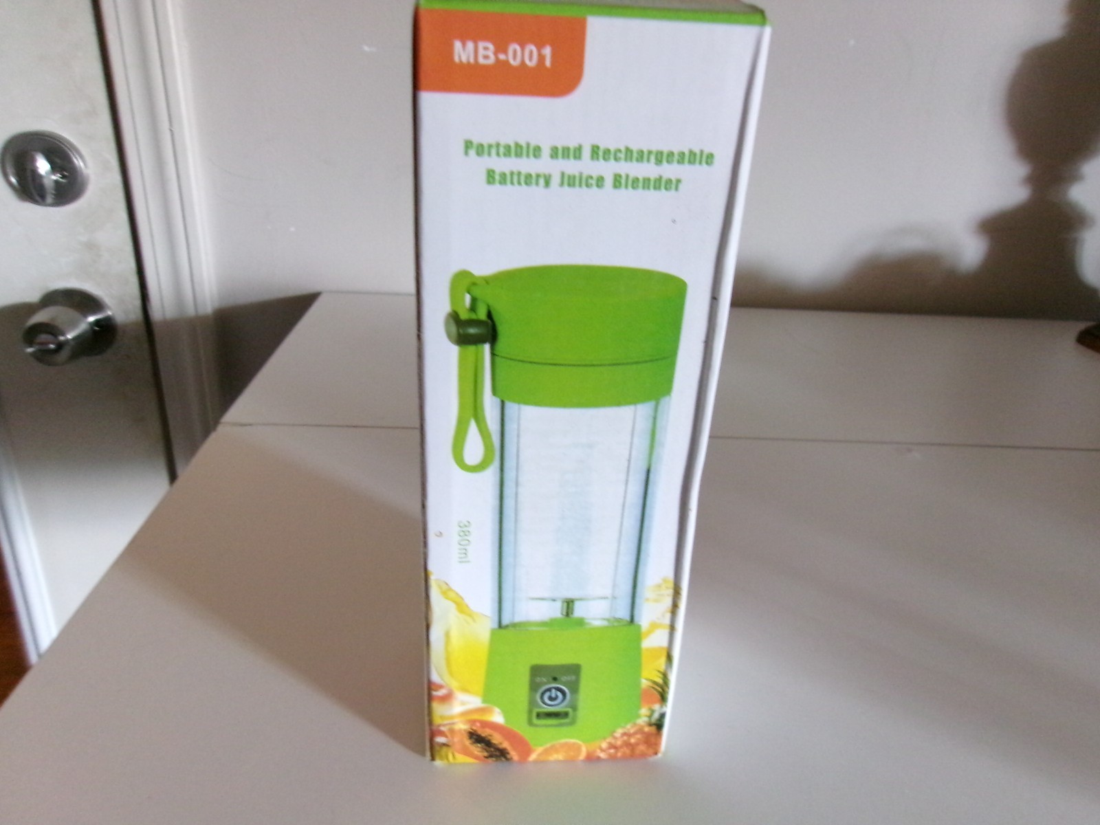Portable Electric USB Juicer/Blender Cup Rechargeable MB-001