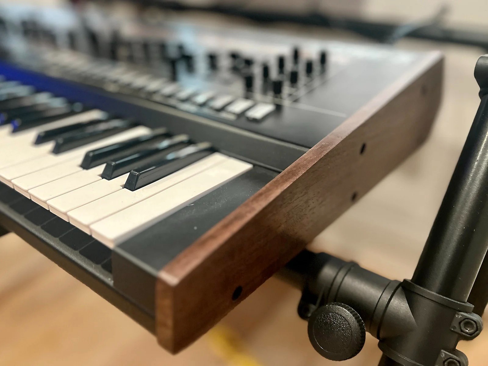 Roland Jupiter-X Jupiter X Replacement Solid Walnut Wood Sides
