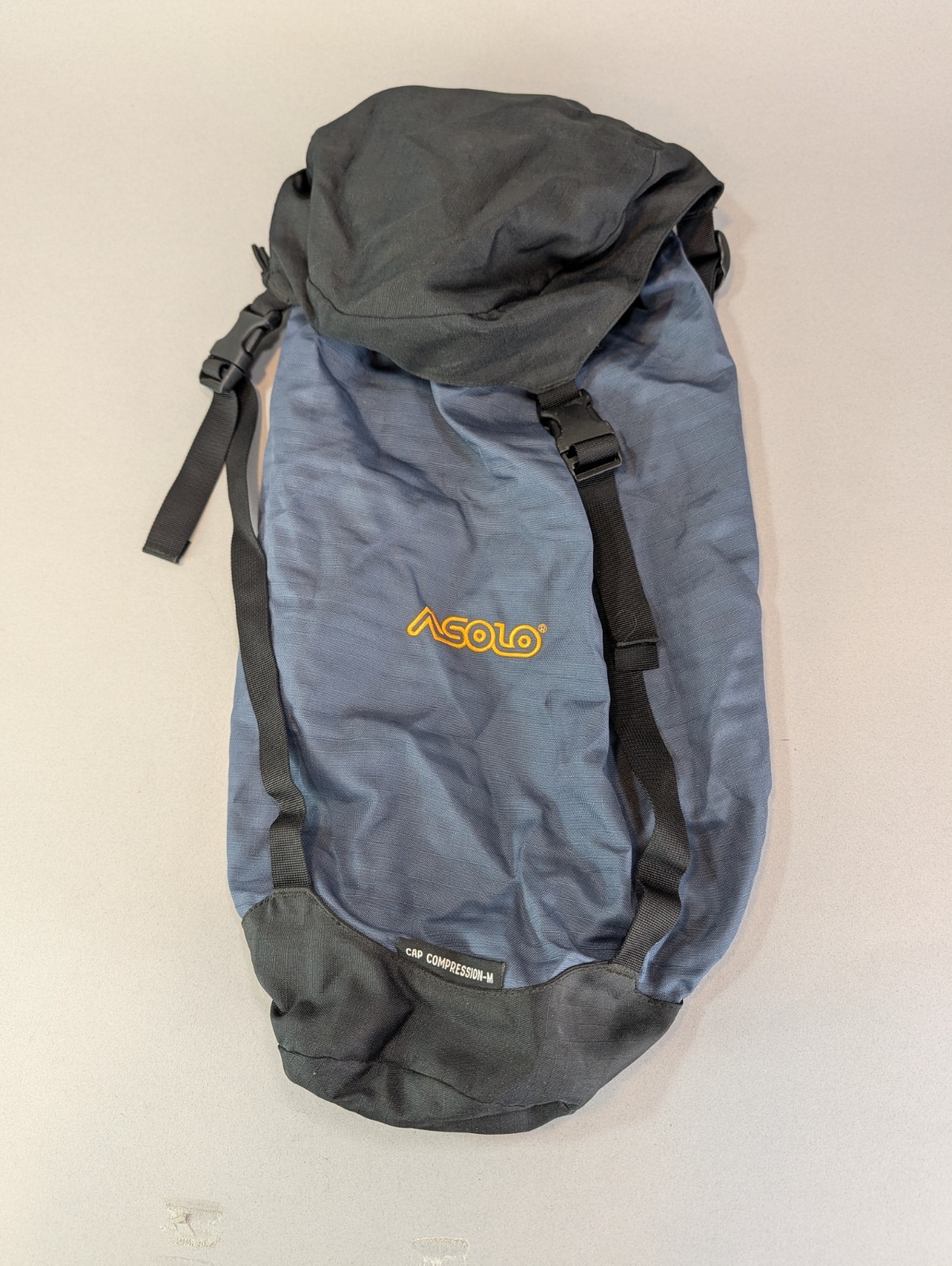 Asolo Cap Compression Stuff Sack Medium Navy Blue