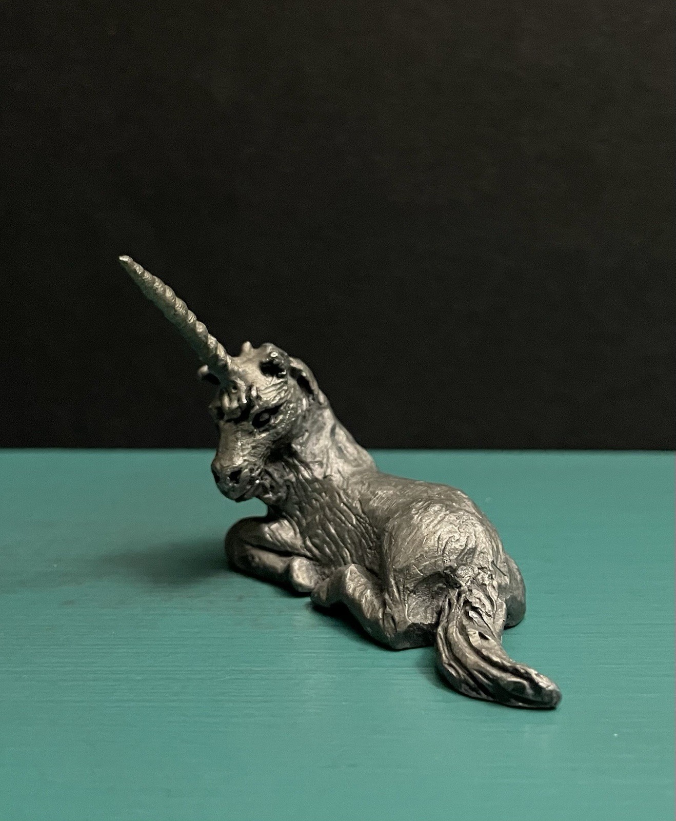Michael Ricker Pewter Magic Fairy Tale Unicorn Long Horn Laying Down Figurine