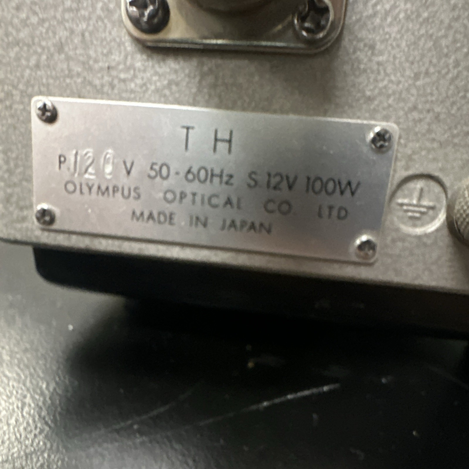 Olympus TH Halogen Fiber Optic Illuminator Light Source 12V 100W Lab