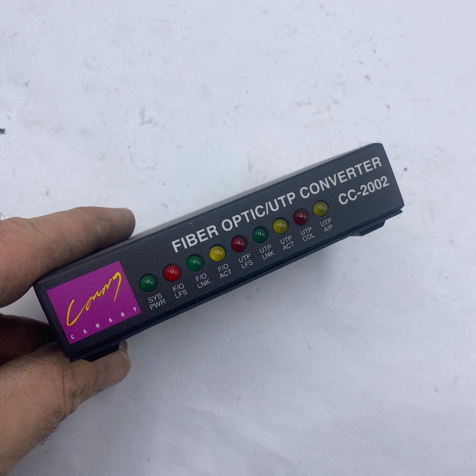 FIBER OPTIC/UTP CONVERTER CANARY CC-2002 Rev C-1 ⭐