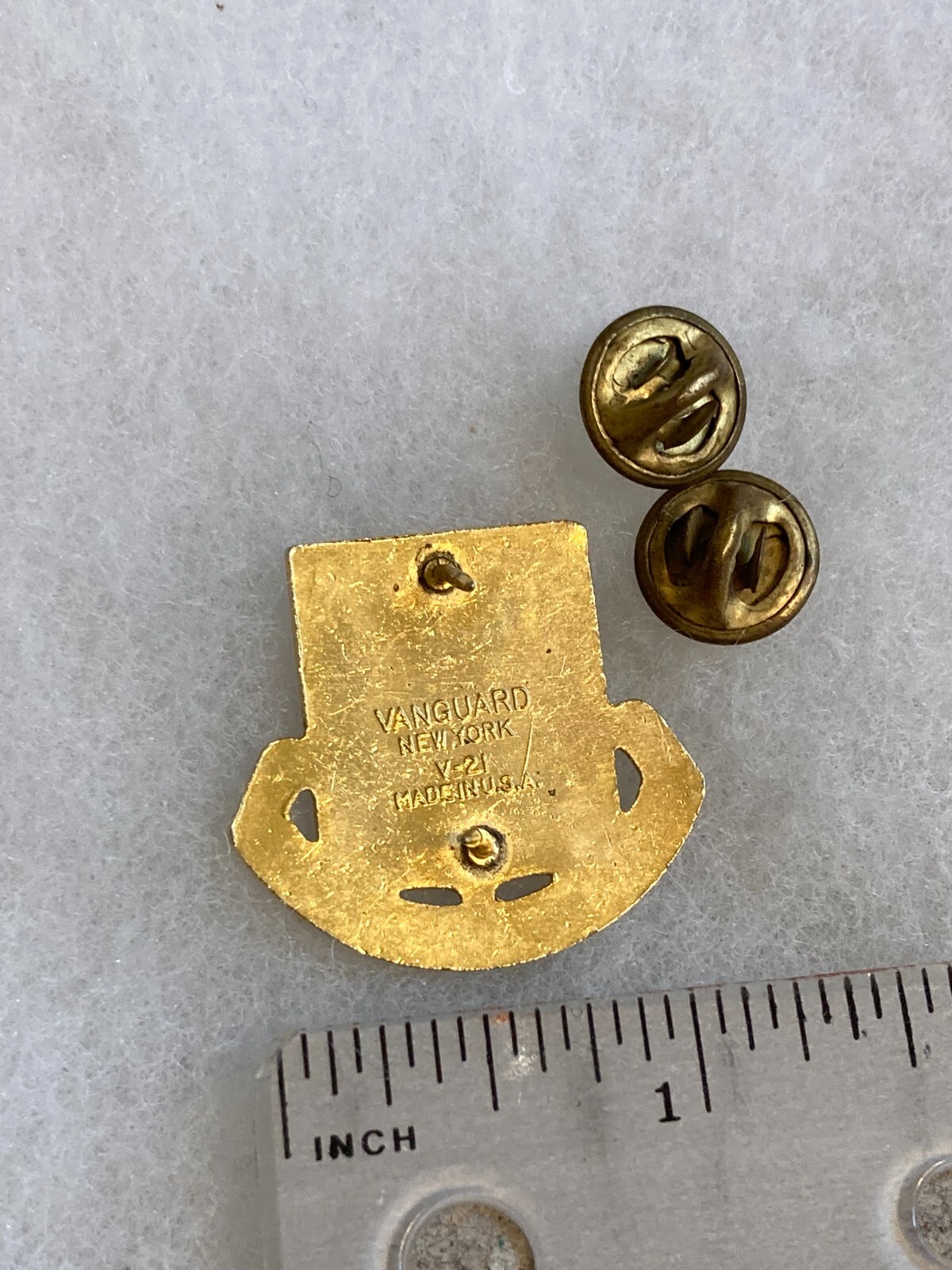 Authentic US Army 140th Field Artillery DUI DI Unit Crest Insignia 7C